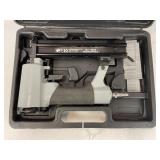 18 GAUGE BRAD NAILER WITH CARRY CASE & NAILS