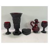 AVON THE 1876 CAPE COD COLLECTION RUBY RED VASE,