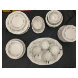 58 PIECE MIKASA EXCELSIES FINE CHINA SET- DIANE