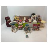 LOT OF CHRISTMAS ORNAMENTS