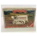 ERTL CATERPILLAR 1926 2 TON TRACTOR 1/16 SCALE