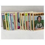 Lot of (50) 1972 Topps Football Cards