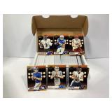Box of 400 Newer Football Cards Zenith, Donruss,