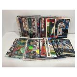 Lot of (80) Mike Piazza Baseball Cards HOF W/ Ro