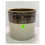 ONE GALLON PRIMITIVE STONEWARE CROCK  WITH TAN &