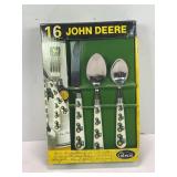 GIBSON JOHN DEERE 16 PC FLATWARE SET IN ORIGINAL