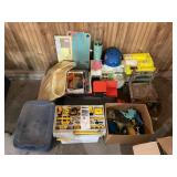 LARGE LOT OF VINTAGE TOYS - BARBIE DREAM HOUSE,
