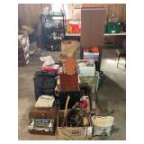 REMAINDER IN CENTER OF GARAGE - VINTAGE TOOLS,
