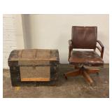 ANTIQUE HUMP BACK STEAMER TRUNK WITH PICTURES,