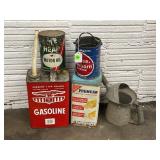 WOLF HEAD 1 QT OIL CAN, CHASE & SANBORN METAL