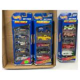 (3)  5 CAR HOT WHEELS GIFT PACKS