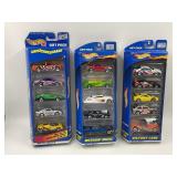 (3)  5 CAR HOT WHEELS GIFT PACKS