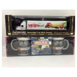 2000 ERTL COLLECTIBLES MEIJER FRESH WHITE GMC CAB