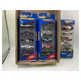 (3)  5 CAR HOT WHEELS GIFT PACKS
