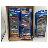 (3)  5 CAR HOT WHEELS GIFT PACKS