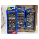 (3)  5 CAR HOT WHEELS GIFT PACKS IN ORIGINAL