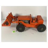 STRUTCO TOYS STEEL PRESSED CONSTRUCTION END LOADER