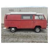 1970 VOLKSWAGEN VAN - RUNS AND DRIVES AS IT SHOULD