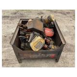 INDUSTRIAL CRATE FULL OF HEAVY DUTY CHAIN HOIST