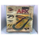 AURORA AFX MODEL MOTORING CALIFORNIA OVAL