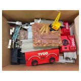 TYCO ELECTRIC US-1 TRUCKING TRACK AND CONTROLLERS
