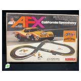 AURORA AFX CALIFORNIA SPEEDWAY COMPLETE SET IN