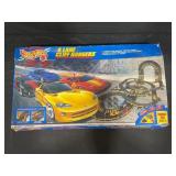 HOT WHEELS 4 LANE CLIFF HANGERS COMPLETE SET IN