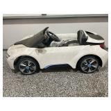 KIDS BMW BATTERY POWERED TOY CAR