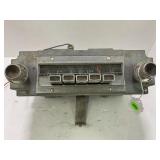 MOPAR CHRYSLER AM PUSH BUTTON CAR RADIO