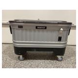 IGLOO ROLL AROUND PATIO COOLER