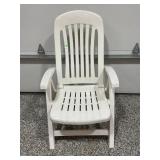LARGE OUTDOOR DECK CHAIR