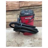 SHOP VAC 5 GALLON BULLDOG WALL MOUNT SHOP VAC