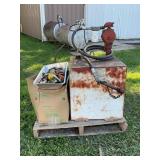 PORTABLE FUEL TANK WITH HAND CRANK PUMP - 23" X