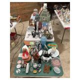 CONTENTS OF TABLE - INDIANA GLASS EMPRESS BIRD OF