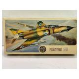 AIRFIX 1/72 SCALE PHANTOM PLANE MODEL - NEW IN