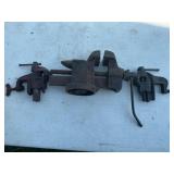 LOT OF 3 VISES 1 1/2' & 2' WITH ANVIL HORNS & 3'