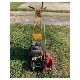 MCLANE EDGER WITH BRIGGS & STRATTON 5.5 HP MOTOR