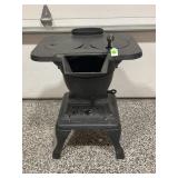 #27 PET CAST IRON STOVE MADE IN NEWARK OHIO BY THE