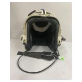 US NAVY FLIGHT HELMET WITH GENTEX RECEIVER -
