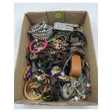 LOT OF COSTUME JEWELRY - BRACELETS