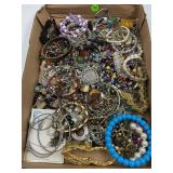 LOT OF COSTUME JEWELRY - BRACELETS