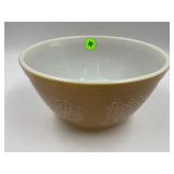 PYREX 402 1 1/2 QT WOODLAND MIXING BOWL