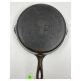 GRISWOLD #701 CAST IRON 10" SKILLET NO. 7