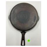 GRISWOLD #699 B CAST IRON 9" SKILLET NO. 6