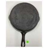GRISWOLD #699 L CAST IRON 9" SKILLET NO. 6