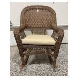 OUTDOOR WICKER ROCKING CHAIR