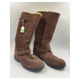 UGG BROWN SUEDE BOOTS - SIZE 9