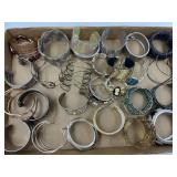 LOT OF COSTUME JEWELRY - BRACELETS