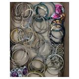 LOT OF COSTUME JEWELRY - BRACELETS