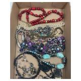 LOT OF COSTUME JEWELRY - NECKLACES